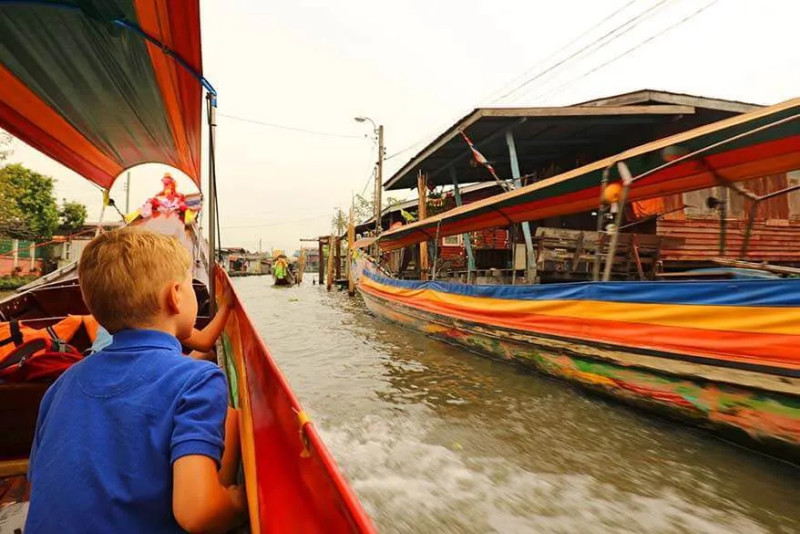 Explore Bangkok’s Waterways on a Private Longtail Boat Tour Along the Chao Phraya River.
