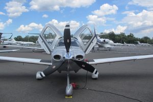 Cirrus SR22 airplane