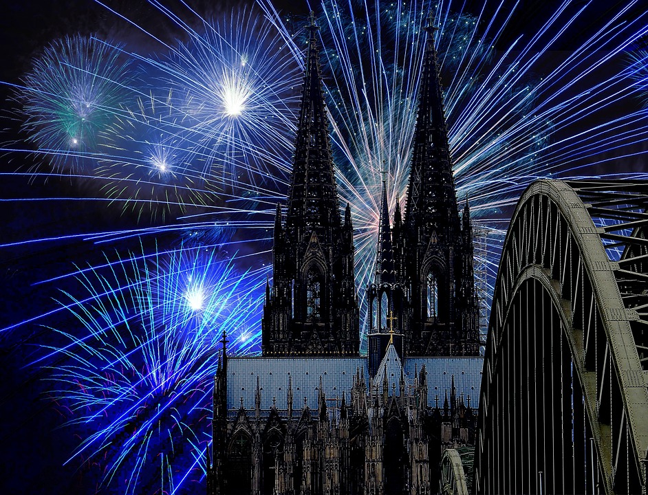 Cologne Cathedral New Year's Eve Darkness Fireworks