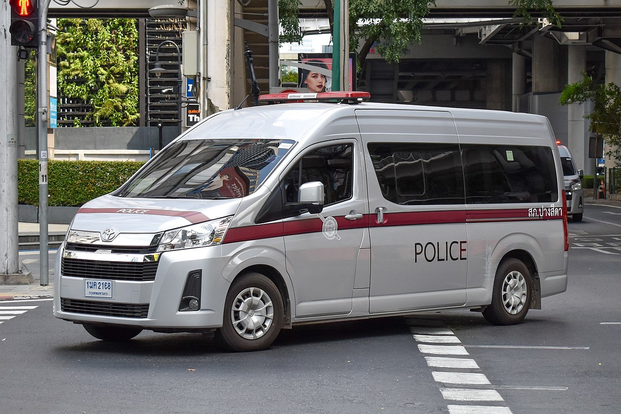 Royal Thai Police, Toyota Hiace police van.