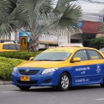 Woman Climbs and Dances on Moving Taxi in Pattaya