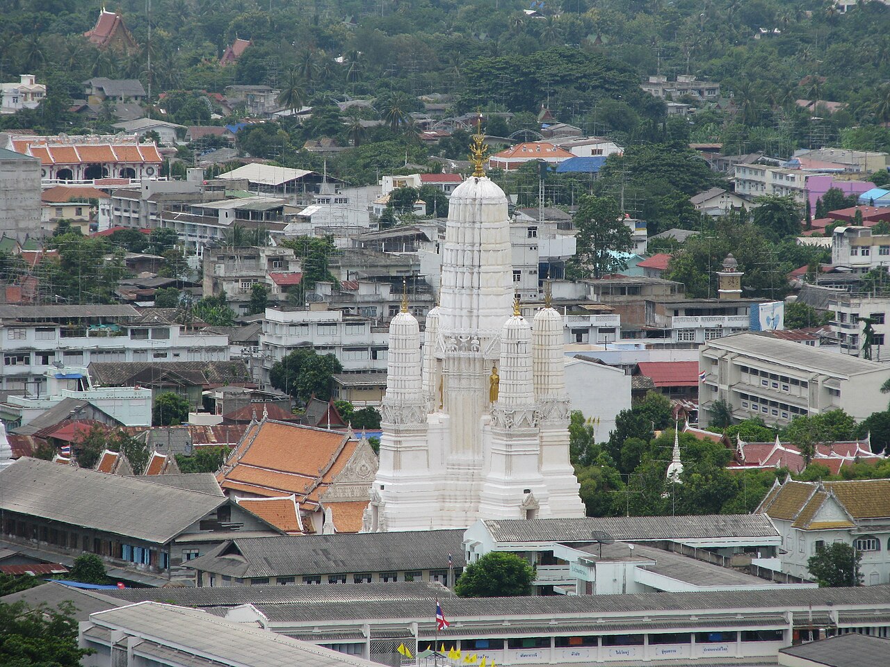 Wat Mahathat Worawihan in Phetchaburi.