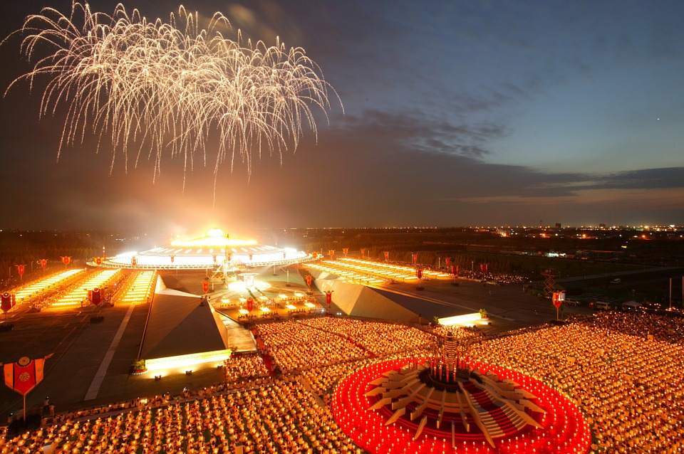 Fireworks at Wat Phra Dhammakaya