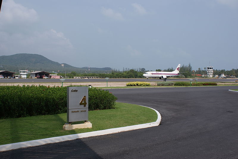 Samui Airport runway