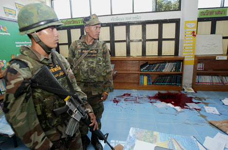 Three Buddhist teachers were shot dead in southern Thailand.